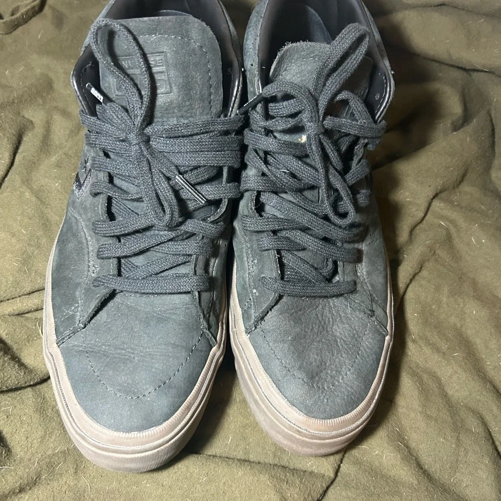 Converse Men's Black Sneakers - Picture 2 of 4